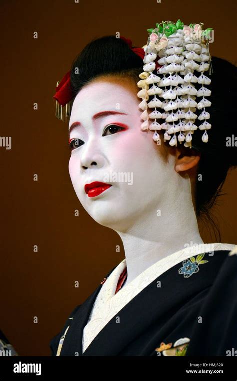 Maiko Dancers Perform At Gion Kobu Kaburenjo Theater Kyoto Japan Stock