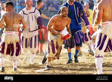 Calcio Storico Fiorentino Stock Photo - Alamy