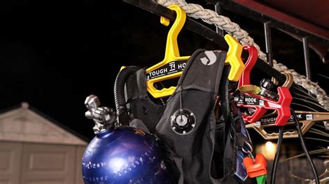 How to Buy the Best Scuba Diving Tanks » Tough Hook Hangers