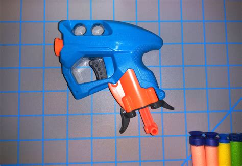 X Shot Nerf Gun Small Nerf Gun And Loads Of Bullets Lot Ebay