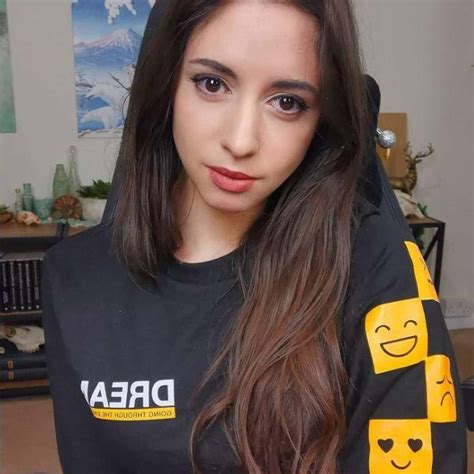 The Most Popular Female Twitch Streamers Of 2022