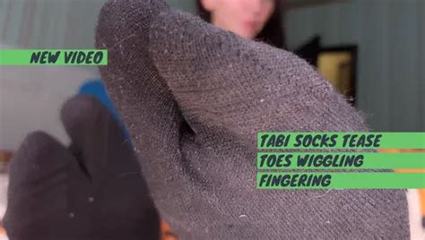 Nude Pantyhose Mirror Teaser Cameltoe Amateur Porn Xhamster