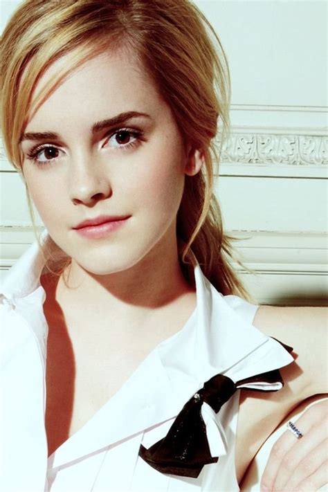 Emma Watson Daily Iphone Wallpapers Free Wallpapers For Iphone 6s