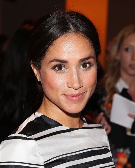 Meghan Markle Curly Hair Pictures Popsugar Beauty