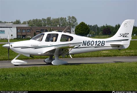 N6012B Private Cirrus SR22 Photo By Diopere Geert ID 486655