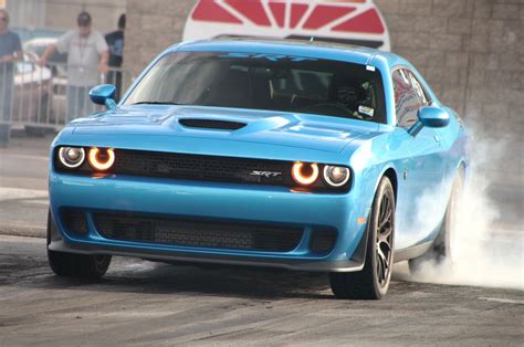 Srt Hellcats Invade Vegas For Drag Showdown Hot Rod Network