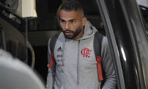 Flamengo Se Acerta Lille E Libera Thiago Maia Para O Inter Veja