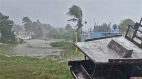 Hurricane Milton Strikes Florida With 120mph Winds Leaving More Than 1