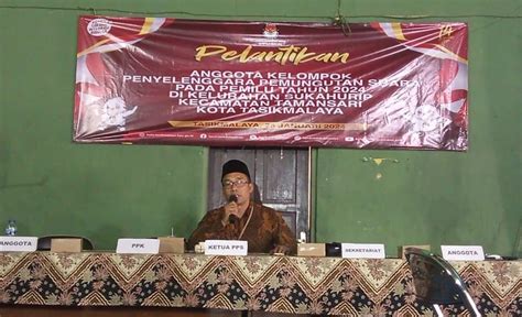 Jelang Pemilu Anggota Kpps Sukahurip Tasikmalaya Dilantik