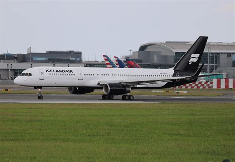 TF LLL Icelandair Boeing 757 200 Seen At Dublin DUB EIDW Flickr