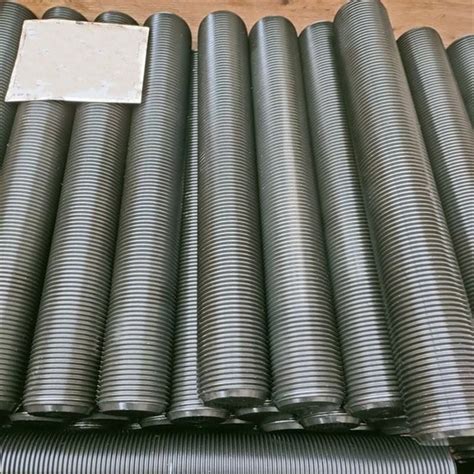 ASTM A193 B16 Stud Bolt Black Oxide Coating 8 UNC 2A China Topper