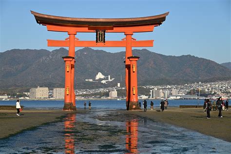 世界遺産 宮島へ2海に浮かぶ 厳島神社 大鳥居 ブルーレボリューションのきまぐれブログ【復活編】