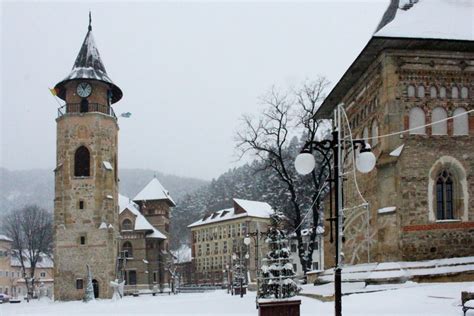 Piatra Neamţ oraşul din jurul Turnului lui Ştefan cel Mare galerie