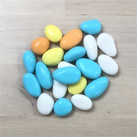 Sugar Coated Candy Almonds Mixed Colours 1kg Tables