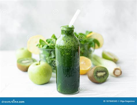 Spinach And Celery Smoothie With Lemon Stock Image Image Of Blend