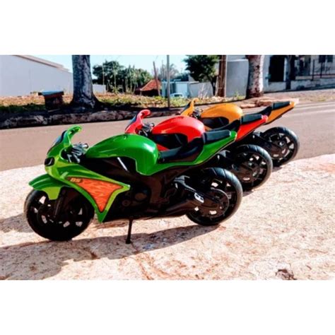 Moto De Brinquedo New Moto 1000 Varias Cores Na Solapa Bs Toys