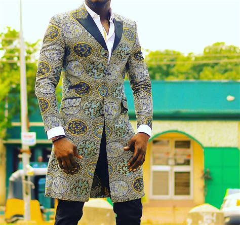 45 Latest Ankara Styles For Men And Guys May 2021