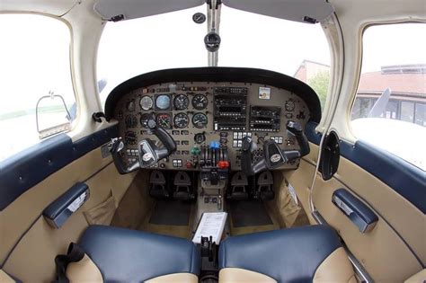 Piper Seminole Interior