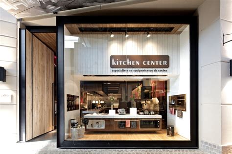 Kitchen Center / Nicolás Lipthay | Kit Corp | ArchDaily