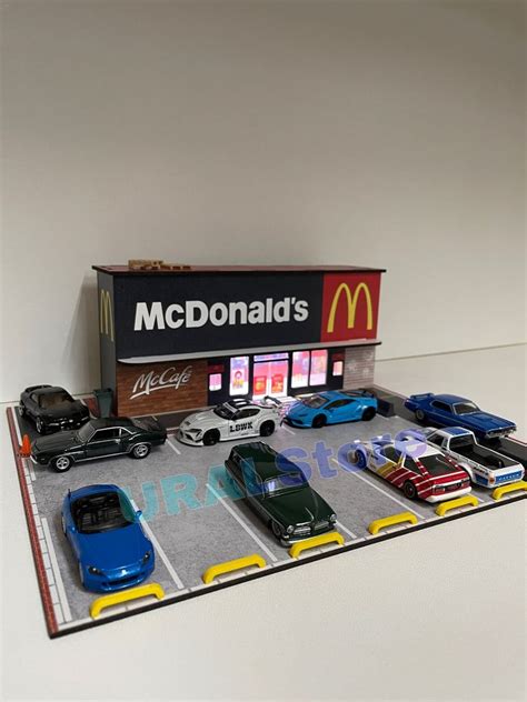 For 1:64 Scale Diecast Cars Fast Food Diorama and Parking Lot for Sale for Hotwheels Majorette ...