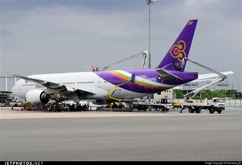 Hs Tjb Boeing D Thai Airways International Teerawut W