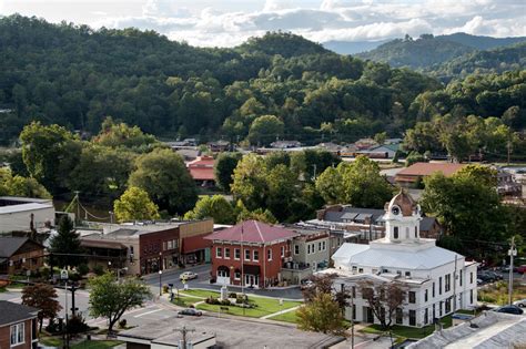 Bryson City Exploration Guide Top Things To Do Visit Smokies