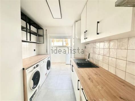 Apartamento T3 à venda na rua dos Eucaliptos 1 3º Andar Esq º 2810