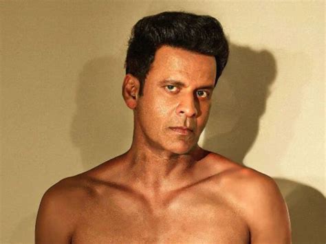 Manoj Bajpayee Flaunts Six Pack Abs Share Photo And Said New Year New Me Manoj Bajpayee मनोज