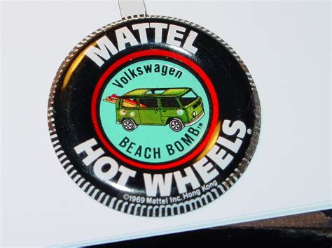 HOT WHEELS REDLINE VINTAGE BUTTON ASSORTMENT W DROP DOWN MENU NICE EBay