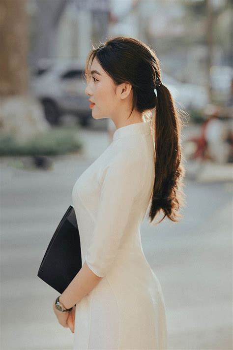 Hot girl quân phục nổi bật trong mùa thi vừa qua Netizen Việt Giải Trí