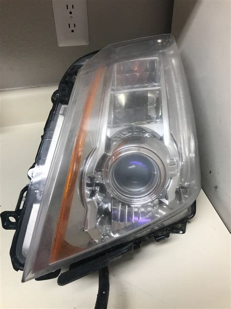 Cadillac Cts Driver Left Hid Xenon Headlight Headlamp Oem Ebay