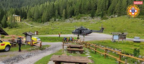 Salvati I Due Alpinisti Bloccati In Parete Sul Monte Zermula