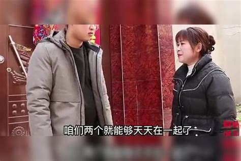 领结婚证当天，小伙工资突然宣布破产，没想女友直接露出真面目