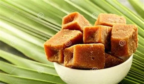 Natural Cube Jaggery Shape Round Packaging Size 30kg At Rs 40 Kg In