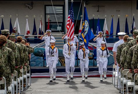 Dvids Images Msron 11 Hold Change Of Command Ceremony Held Onboard