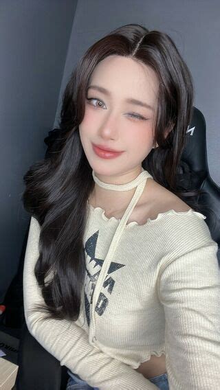 Earnies H EarniesHime Nude OnlyFans NudoStar TV