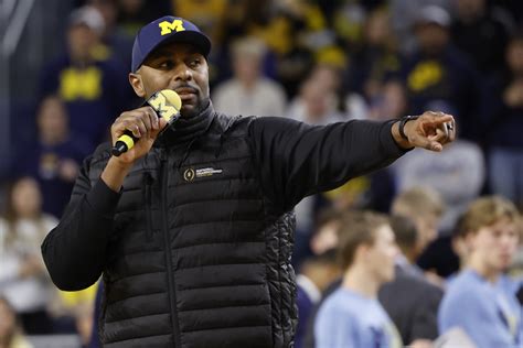 Michigan Football Building Impressive 2025 Recruiting Class With Elite