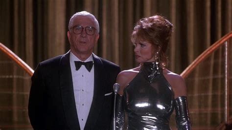 Naked Gun 33 1 3 The Final Insult 1994