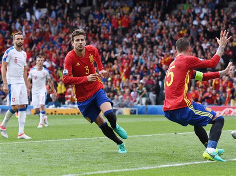 Spain Vs Czech Republic Euro 2016 LIVE Gerard Pique Scores Late Goal