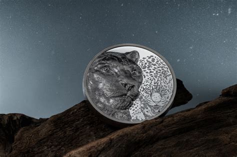 SNOW LEOPARD Wild Mongolia 2Oz Black Proof Silver Coin 1000 Togrog