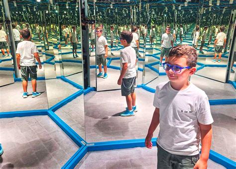 Museo Illusioni Napoli Ingannare I Sensi Un Divertimento