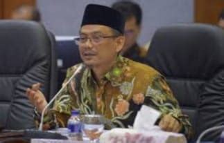 TRIBUNTUJUWALI AKURAT DAN TERPERCAYA