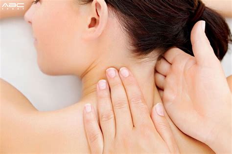 Massage Cổ Vai Gáy Có Lợi Ích Gì Các Liệu Pháp Hiệu Quả