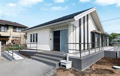 白にこだわった平屋の家、バリアフリー設計で車椅子でも快適 実例紹介 戸建住宅 パナホーム 住宅 ホームズ 平屋 間取り