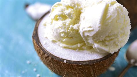 Cómo preparar helado cremoso de coco de forma casera Te damos los