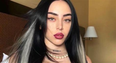 Foto Nicki Nicole En Sensual Bikini Christian Dior Enciende Redes