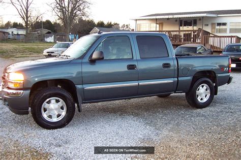 2006 Gmc Sierra 1500 Slt Crew Cab Pickup 4 Door 5 3l 4x4