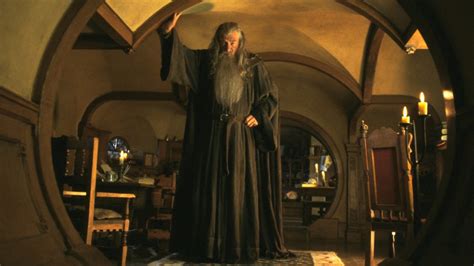 The Lord of the Rings' Ian McKellen Keeps Telling Himself 'I'm Not Too ...