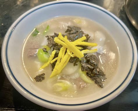 Korean food photo: Tteokguk (rice cake soup) on Maangchi.com