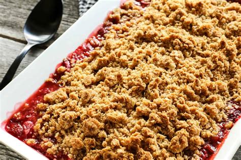 Old Fashioned Strawberry Rhubarb Crisp Easy Rhubarb Recipe